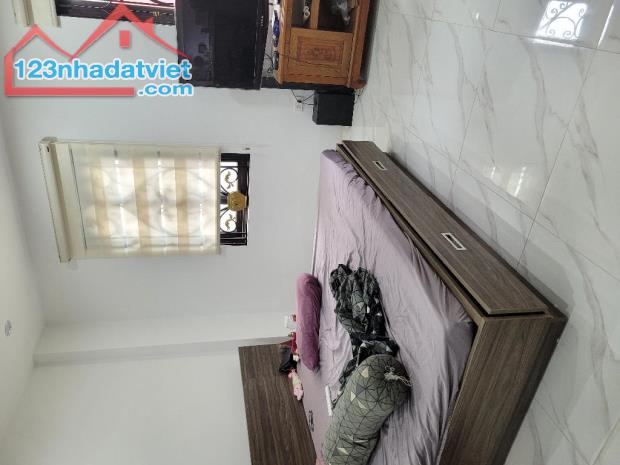 💥Trung Phụng, Đống Đa, Ngõ Ba Gác Tránh, Thoáng Sáng, DT 40m2, 5 Tầng, Giá 7.5 Tỷ - 2