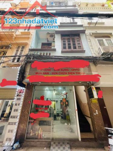 Nhà 4 tầng phố Nguyễn Chí Thanh 45m chào 13 tỷ Đống Đa Hà Nội phân lô kinh doanh tiện ích