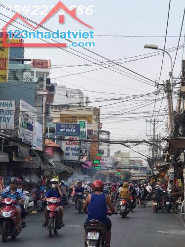 Tôi là chủ, cần tiền hạ giá hơn 3 tỷ  bán gấp căn nhà mặt tiền 235 đường gò xoài, phường - 1