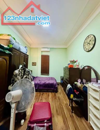 Nhà riêng Trần Thái Tông Cầu Giấy 91m x 4T giá 26 tỷ, ô tô, kinh doanh, 20m ra phố - 3