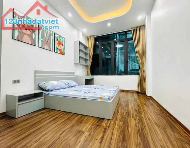 Chốt nhỉnh 5 tỷ nhà Phân Lô Thái Hà - Đống Đa - Dt: 20m²*4tầng kiên cố - 5