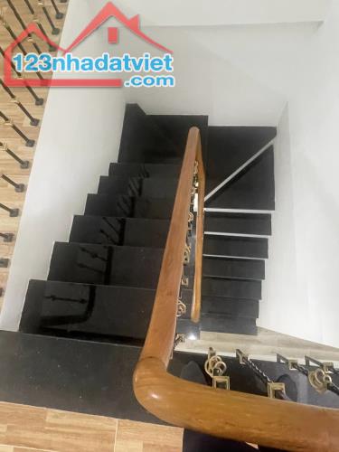 Bán nhà phố Tô Vĩnh Diện, nhà mới đẹp, full nội thất, 52m2, 4T, giá 8.9 tỷ - 1