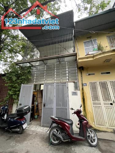 Bán nhà Thanh Xuân diện tích 60m2, 3 tầng, mặt tiền 4m. Giá 4,5 tỷ