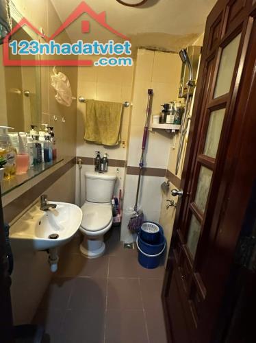 Gấp bán nhà phố Phan Xích Long, Phú Nhuận, 5 tầng chỉ 10 tỷ, dt đất 60m2. - 4