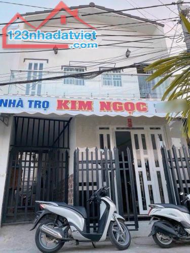 Cần tiền gấp đáo hạn ngân hàng nên bán dãy trọ 2 kiot 6 phòng ở KCN Tây Bắc - Củ Chi 850tr