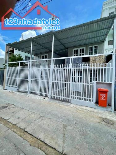 🏡 BÁN DÃY PHÒNG TRỌ 12 PHÒNG - KCN TRẢNG BÀNG GIÁ 650TR