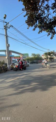 BÁN NHÀ NGÃ TƯ TRÔI 50M, MT 7M, 5 TẦNG CHỦ TẶNG NGUYÊN NỘI THẤT, LÔ GÓC 2 THOÁNG ĐẸP LUNG - 1