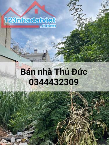 Bán đất Thủ Đức, Lê Văn Việt, Hiệp Phú, Xây dựng 5 tầng, 100 m2 (5x20), 70 triệu/m2 - 2