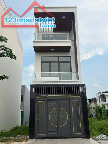 CHO THUÊ NHÀ P.BỬU LONG 4PN, XE HƠI, KD VĂN PHÒNG Ở, GẦN CÔNG VIÊN. DTSD230m2