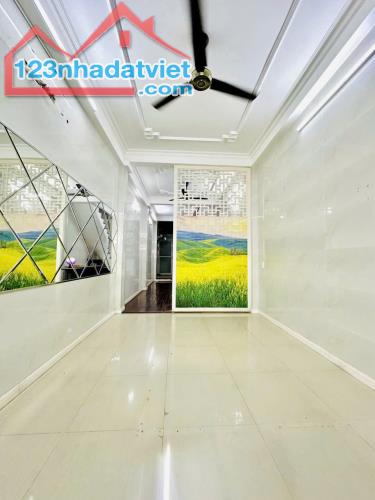 62M2 HẺM XE HƠI SÁT MẶT TIỀN CÔ GIANG PHÚ NHUẬN 2 TẦNG CHỈ 7,5 TỶ TL - 2