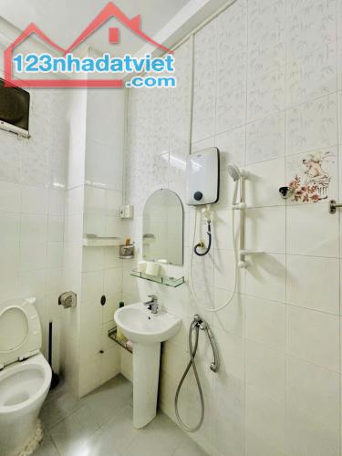 62M2 HẺM XE HƠI SÁT MẶT TIỀN CÔ GIANG PHÚ NHUẬN 2 TẦNG CHỈ 7,5 TỶ TL - 5