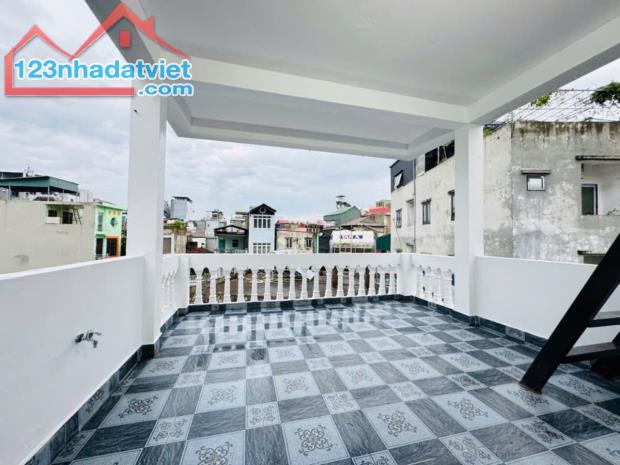 NHÀ ĐẸP 5 TẦNG PHỐ KHƯƠNG ĐÌNH - THANH XUÂN, DIỆN TÍCH 41M2, LÔ GÓC 2 MẶT THOÁNG;GIÁ - 3