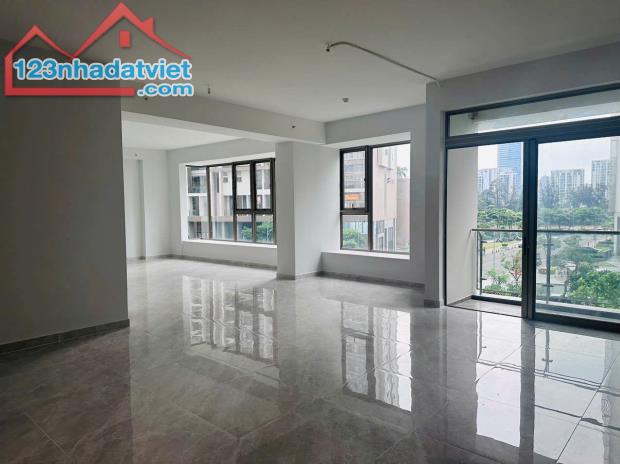 Bán Căn Shophouse vị trí ở tầng 2 tại khu Midtown Phú Mỹ Hưng - 1