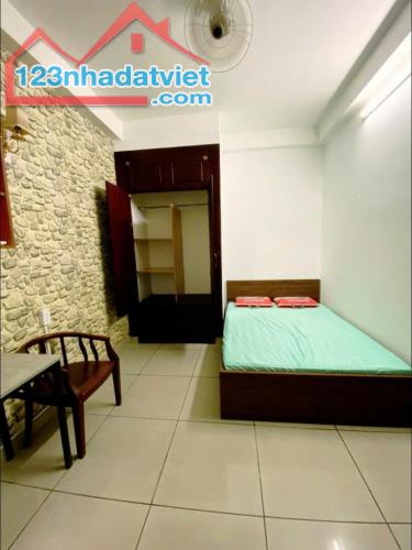 NHÀ 6 TẦNG ĐƯỜNG BÀU CÁT 1...ĐANG KD CĂN HỘ DV ..THÁNG THU 120K ...HẺM VIP  + GIÁ 24.8 TỶ. - 3