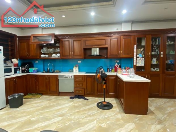 P/Lô QUÂN ĐỘI - Ô TÔ KINH DOANH - VỈA HÈ RỘNG HỒ LINH ĐÀM, DT 55m2, NHỈNH 13 tỷ - 3