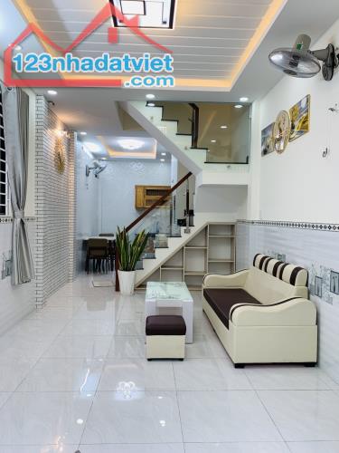 LÊ CẢNH TUÂN - PHÚ THỌ HÒA - TÂN PHÚ.👉4 x 10.6m 👉Giá nhỉnh 4 tỷ   - Vị trí hẻm xe hơi - 1