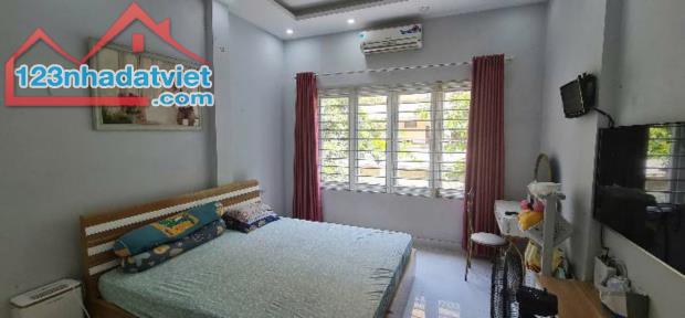 🏡 NHÀ PHỐ TẠ QUANG BỬU - VỊ TRÍ ĐẮC ĐỊA - GIÁ TỐT - 2