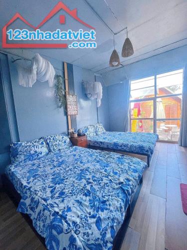 SANG NHƯỢNG HOMESTAY SÂN VƯỜN HẺM Ô TÔ HÙNG VƯƠNG P9 ĐÀ LẠT, 18PN FULL NỘI THẤT, 150TR - 1