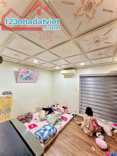 Bán nhà Lê Đại Hành, nhà thoáng, dân trí, 36m2, 5tỷ