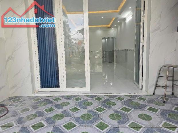 BÁN NHÀ MỚI VÀO Ở LIỀN- TRUNG TÂM Q7- DT: KHỦNG NGANG 4,5 x 22 m - SHR- GIÁ SIÊU RẺ - 1