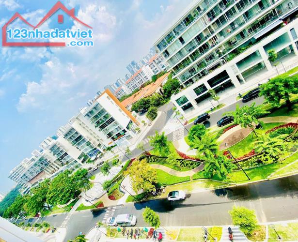 Mua bán Shophouse tại Khu Garden Plaza Phú Mỹ Hưng mặt tiền công viên kênh đào - 1