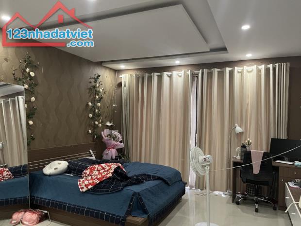 ►  Nhà Mặt Tiền Tiên Sơn Hải Châu, đường  5.5m, 81m2, 3 mê cực đẹp, Công Viên, nhỉnh 6 tỷ - 3