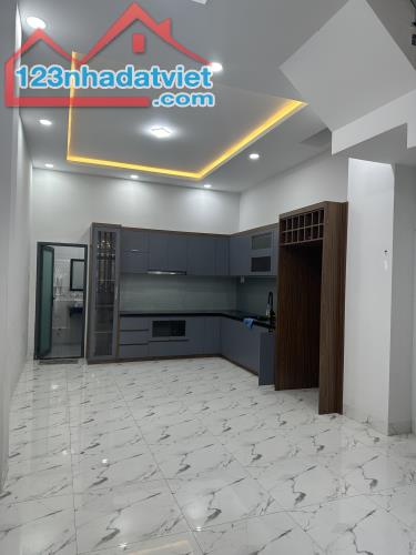 Nhà 3 Tầng Mới Xây Hẻm 6m đường Phước Long, Nha Trang, Khánh Hòa - 1