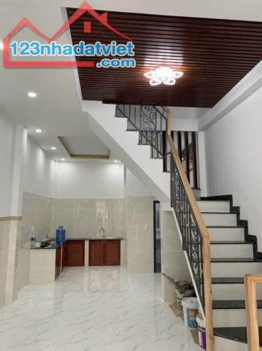 🌹BÁN NHÀ ĐƯỜNG VÕ VĂN KIỆT, P.7, QUẬN 6, 52M2, 3 TẦNG MỚI ĐẸP, 5,2 TỶ - 3