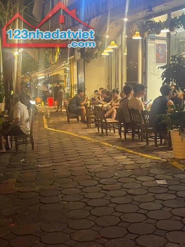 SANG NHƯỢNG QUÁN CAFE NGUYỄN THƯƠNG HIỆU 10 NĂM TẠI HOÀNG MAI, HÀ NỘI - 3