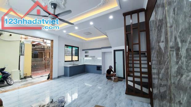 Bán nhà Ngũ Hiêp, Thanh Trì diện tích 42m2, 4 tầng, Ô tô, Mới đẹp - 1