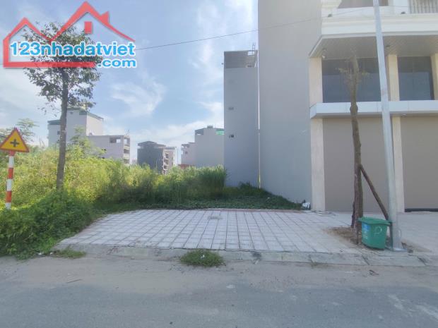 BÁN ĐẤT DỊCH VỤ 104,9M2 KHU 25HA VÂN CANH GIÁ TỐT - 4