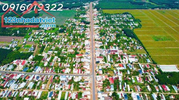 ĐẤT NGAY QL14 RẺ VÀO DT756B BÁN GIÁ 630 TRIỆU 250M2 - 2