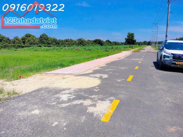 ĐẤT NGAY QL14 RẺ VÀO DT756B BÁN GIÁ 630 TRIỆU 250M2 - 3