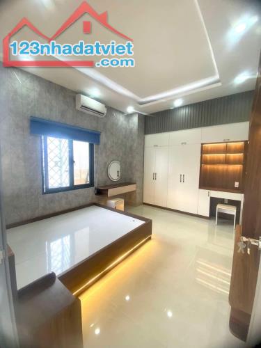 Bán nhà gần chợ Vườn Chuối, 56m2/ 3,15 tỷ. Nguyễn Đình Chiểu, phường 4, Quận 3. SHR - 3