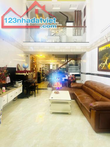 Bán nhà HXH 5 lầu mái Thái sát KDC Cityland 70m2 nhà đẹp ở ngay đi shopping chỉ 7.8 tỷ. - 4