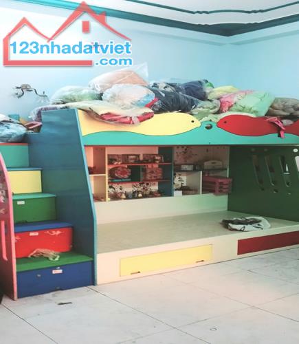 Bán nhà HXH thông. Kinh doanh, Thiên Phước, P9, Tân Bình, 171m2, 4 tầng, ngang 10m - 4