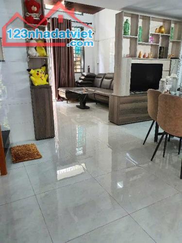 Bán nhà quận 11, đường Bình Thới, hẻm xe hơi, 53m2, 7.4 tỷ - 1