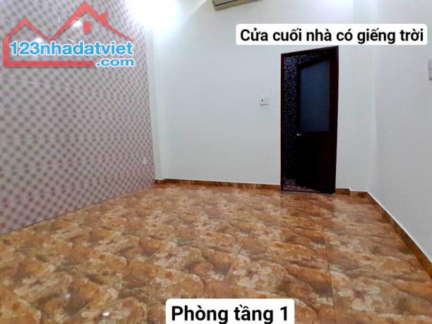 BÁN NHÀ ĐẸP 4 TẦNG HẺM Ô TÔ - VÀO Ở NGAY - KHU VIP BÌNH THẠNH - GẦN PHẠM VĂN ĐỒNG - 4