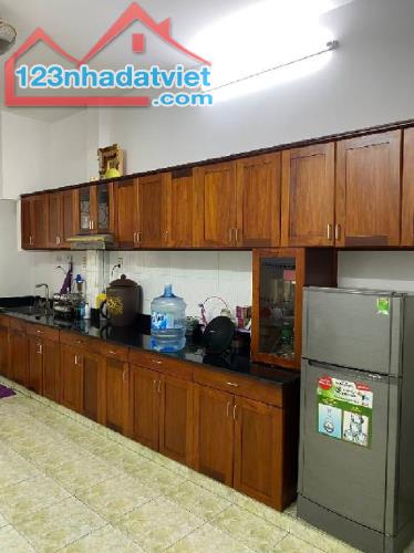 ĐƯỜNG NHỰA 12M HOÀNG HOA THÁM - KẾ BÊN SÂN BAY TÂN SƠN NHẤT - 82M2 - 4 TẦNG - NHỈNH 11 TỶ