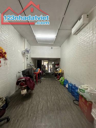 Chủ Bán Nhà Mặt Tiền Đường Nguyễn Đình Chiểu, Phường 3, Quận 3, 37m2, 5 Tầng, đoạn 2 chiều - 2