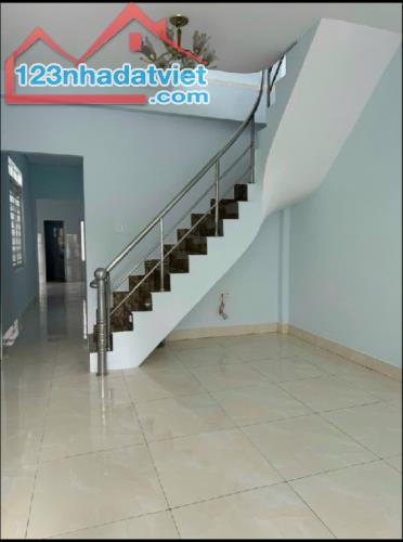 BÁN NHÀ:2 tầng, Hẻm Xe Hơi, Đường số 5, Phường Linh Xuân, Thủ Đức, 90.5m2, Chỉ hơn 4.xTỷ. - 1