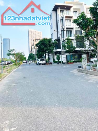 Bán lô đất siêu đẹp vuông vắn 200m2 ngay sau Quận Ủy Sở Dầu, Hồng Bàng, Hải Phòng. 67tr/m2