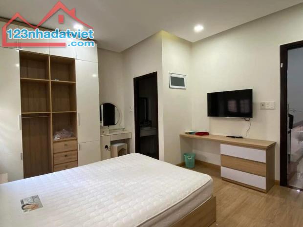 Nhà 2 tầng hẻm ô tô Dã Tượng Vĩnh Nguyên Nha Trang dt 95m2 giá 7 tỷ 500 - 2