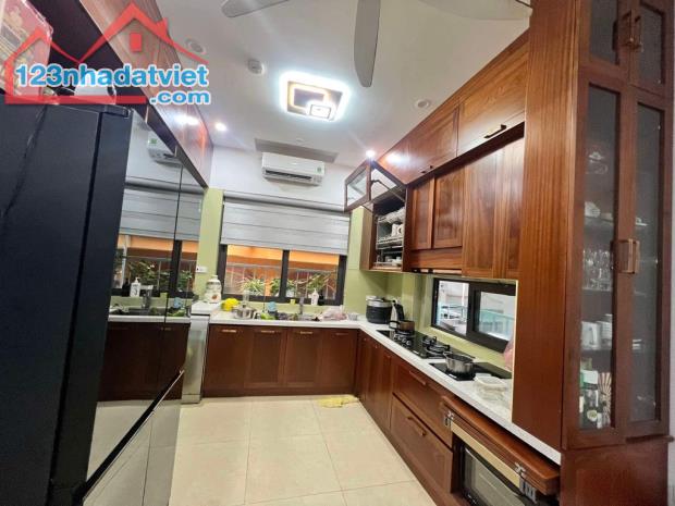 💥Nhà Đẹp Đống Đa, Lô Góc, Mặt Ngõ K/Doanh, Gần Trường Cấp 1-2, DT 35m2x6Tầng, Giá 7.1 Tỷ - 4