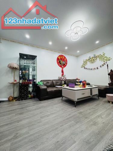 BÁN NHÀ KHU MỄ TRÌ THƯỢNG 89M2 ,DT MẶT 5M ,GIÁ 4,75 TỈ