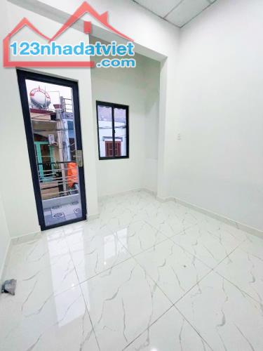 Bán Nhà Chiến Lược, Bình tân, 2 tầng, DTSD 42M2, HẺM 4M, GIÁ 2.9 tỷ - 3