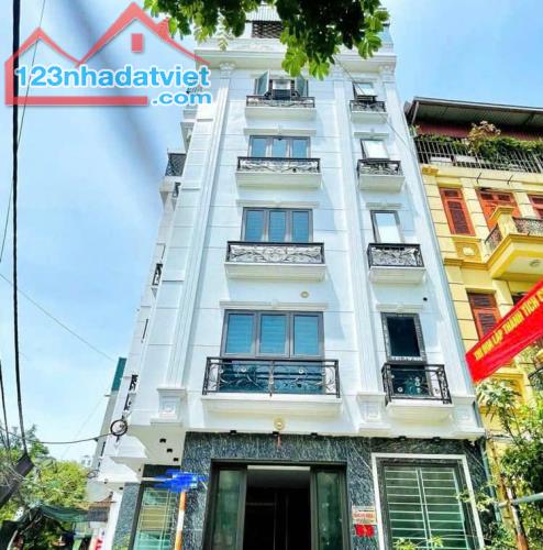 Chủ ngộp bank, lô góc, ô tô đỗ cửa Trần Thái Tông, dòng tiền 900 triệu/năm, 62m2, 13.x tỷ