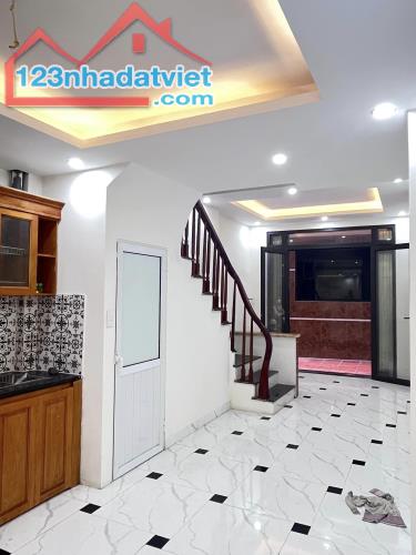 HIẾM! -NHÀ MỚI ĐẸP Ở NGAY - MẬU LƯƠNG, HÀ ĐÔNG 30M2, 5 TẦNG, MT 3.3M GIÁ CHƯA ĐẾN 5 TỶ - 5