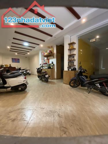 Bán APARTMENT Nguyễn Thị Định, 22 phòng, thang máy, kinh doanh, giá 31 tỷ