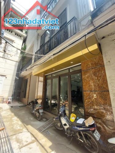 Bán nhà 103 Trương Định-DT 46 m2 x 5 tầng.MT 5m.NHÀ ĐẸP-CÁCH PHỐ 40M-TRƯỚC NHÀ 3M. - 2